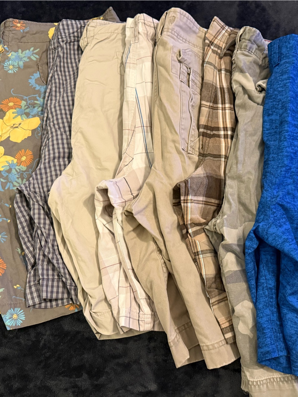 Eight Pair of Mixed Men's Shorts Lot in Khaki, Beige, Brown & Blue